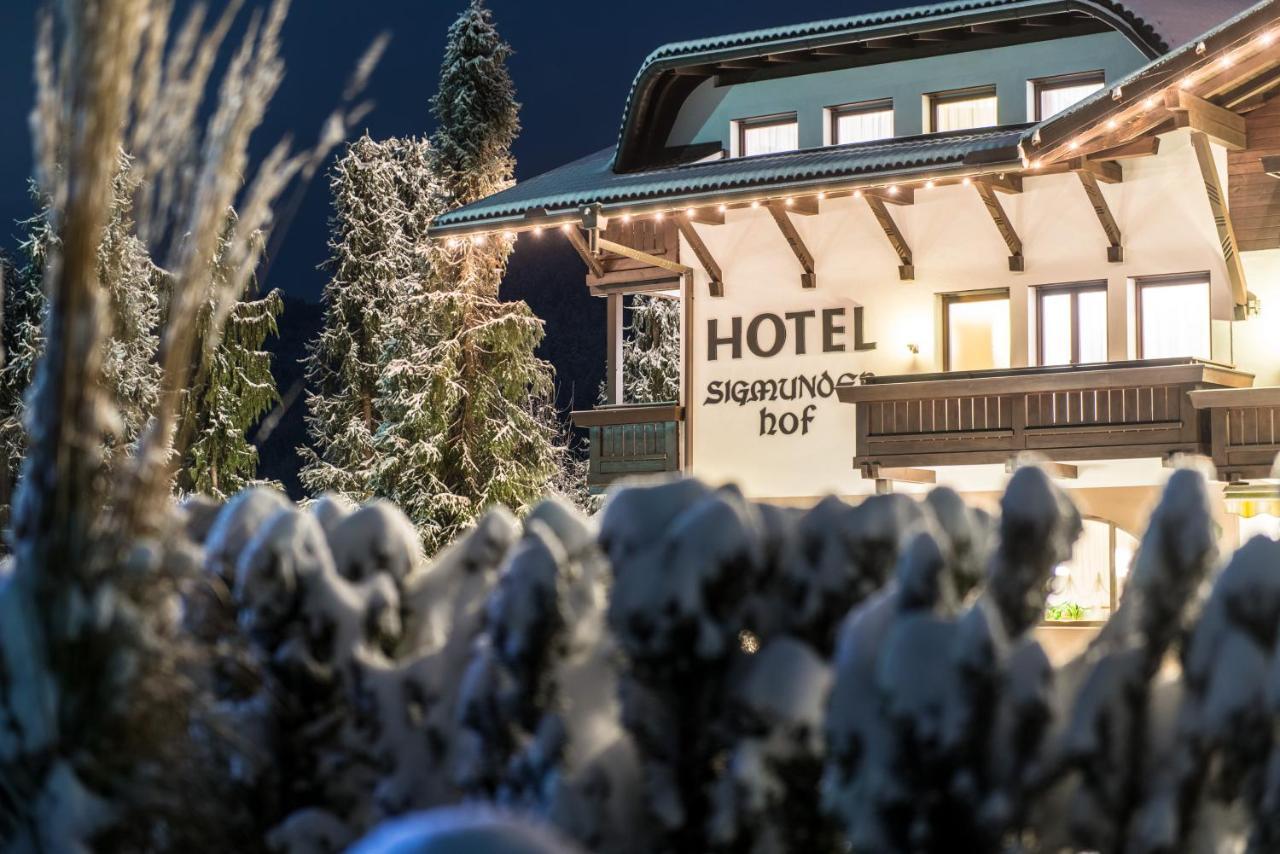 Hotel Sigmunderhof Chienes Eksteriør bilde