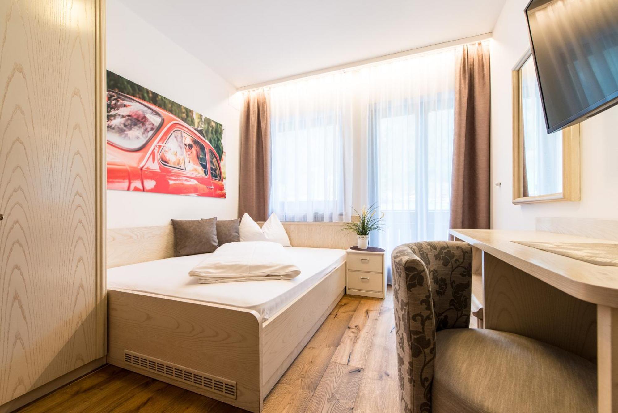 Hotel Sigmunderhof Chienes Eksteriør bilde